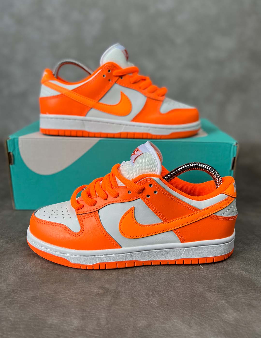 Nike SB Dunk Low 'Syracuse'