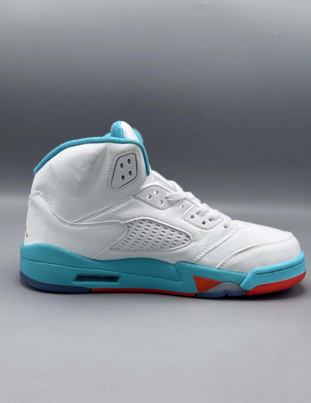 Air Jordan 5 Retro "Light Aqua"