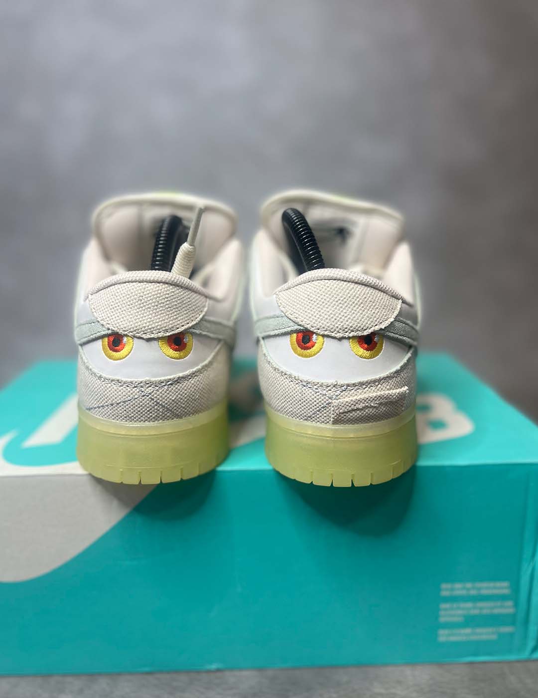 Nike SB Dunk Low Mummy