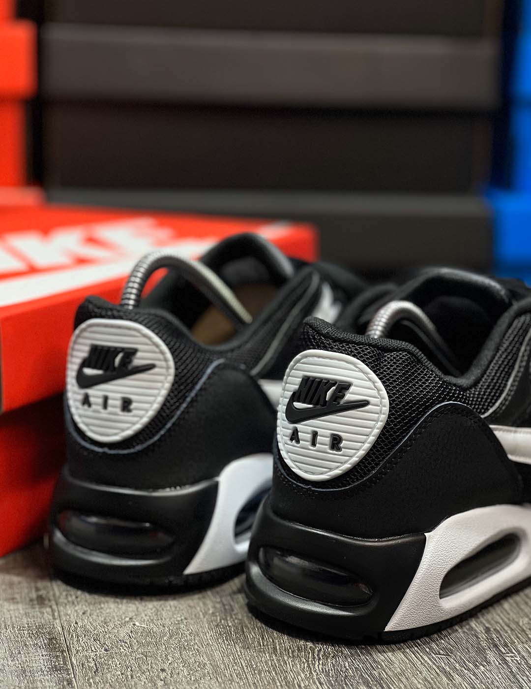 Nike Correlate