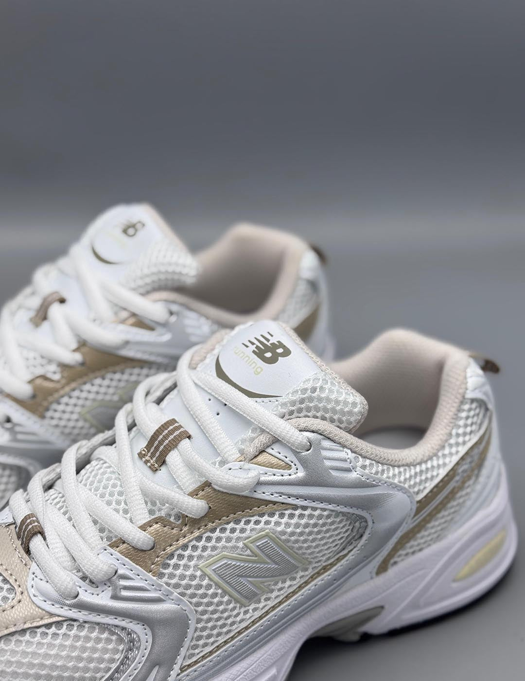 New Balance 530