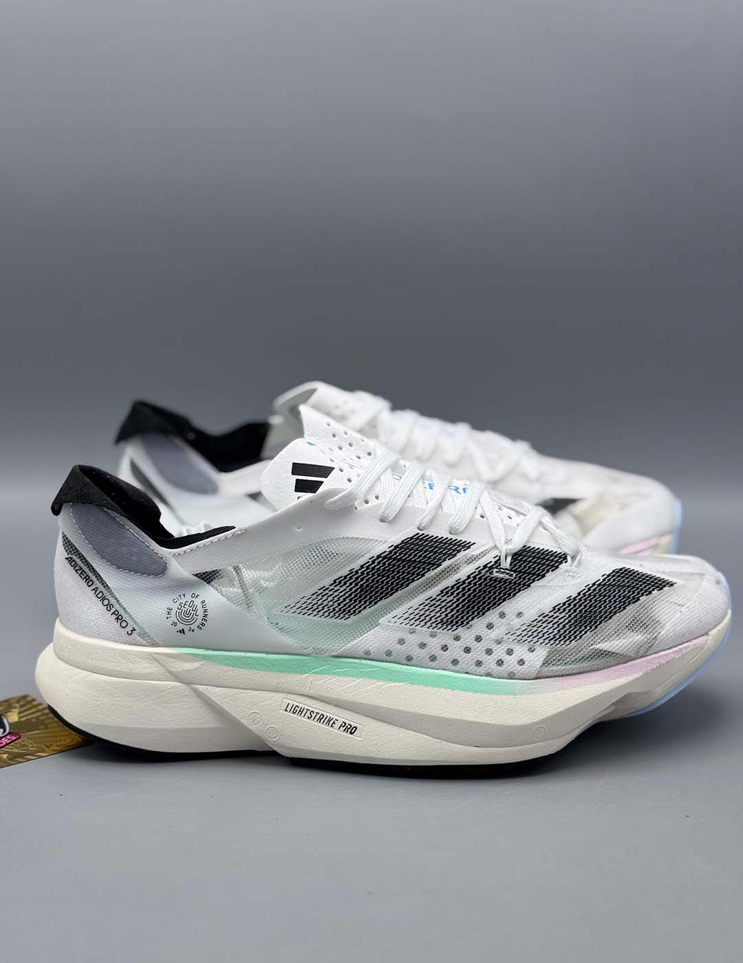 Adizero Boston 10