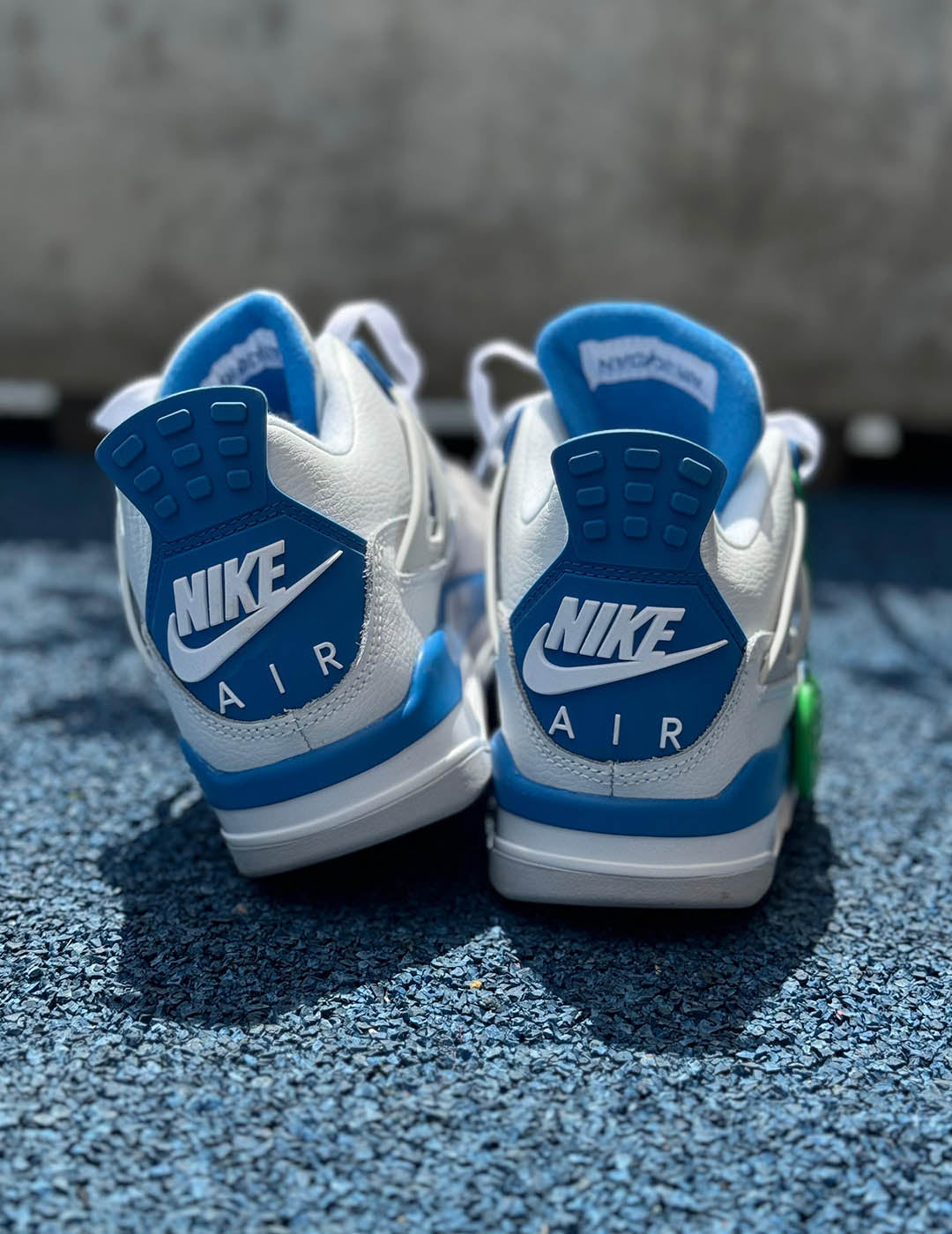 Air Jordan 4 Military Blue