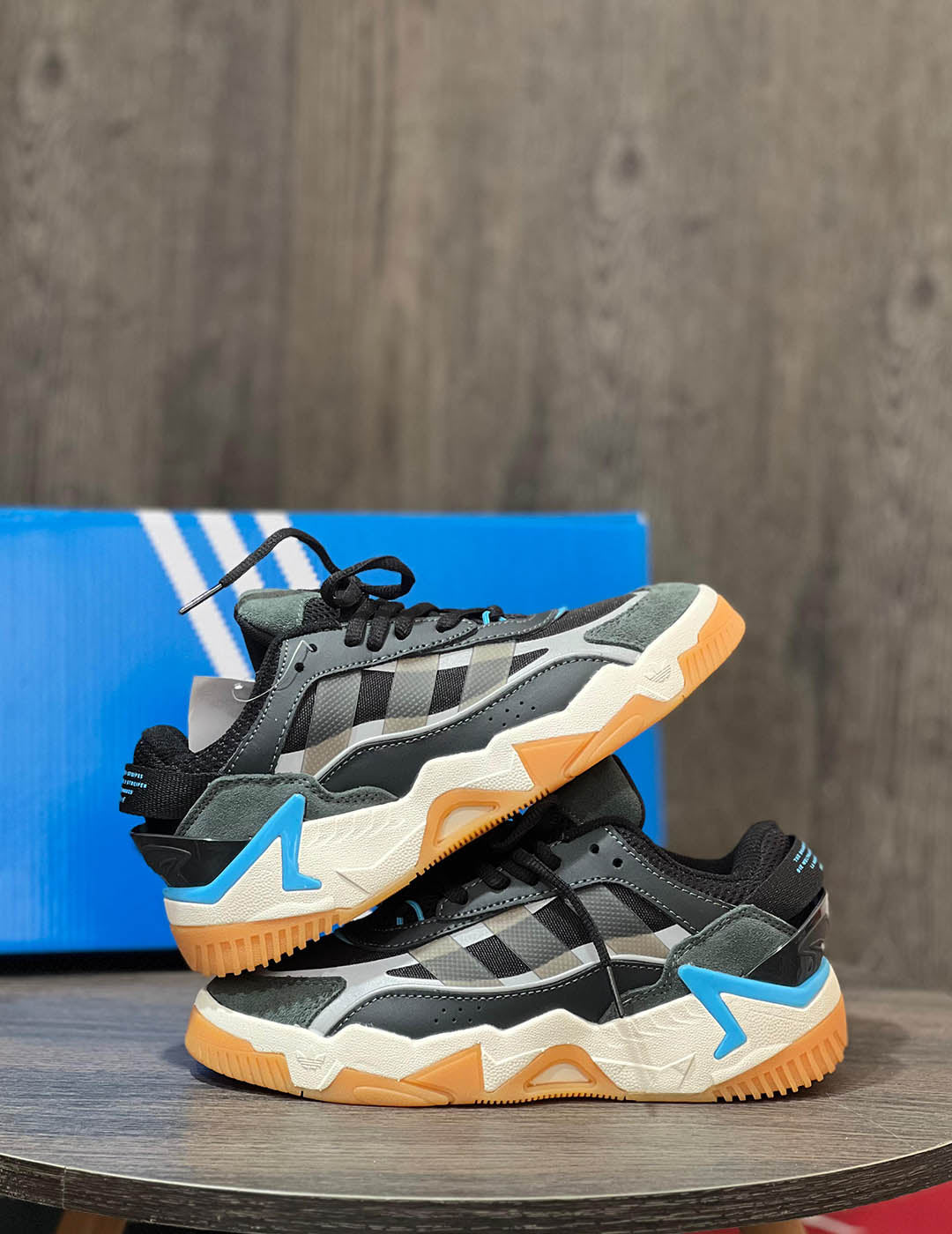 Adidas Niteball