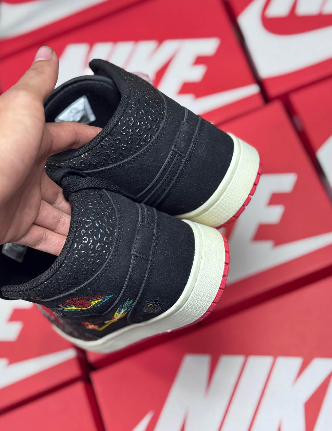 Nike Air Jordan 1 Retro Día de los Muertos