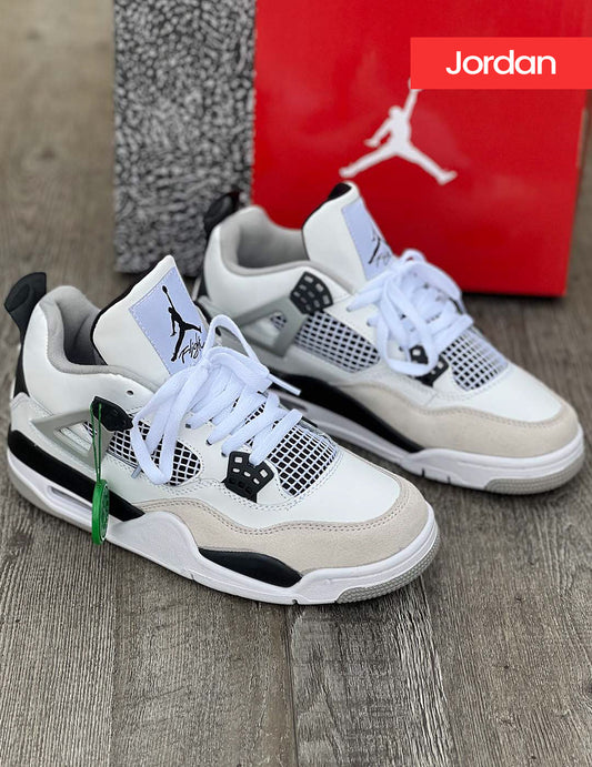 Air Jordan 4 “Military Black”