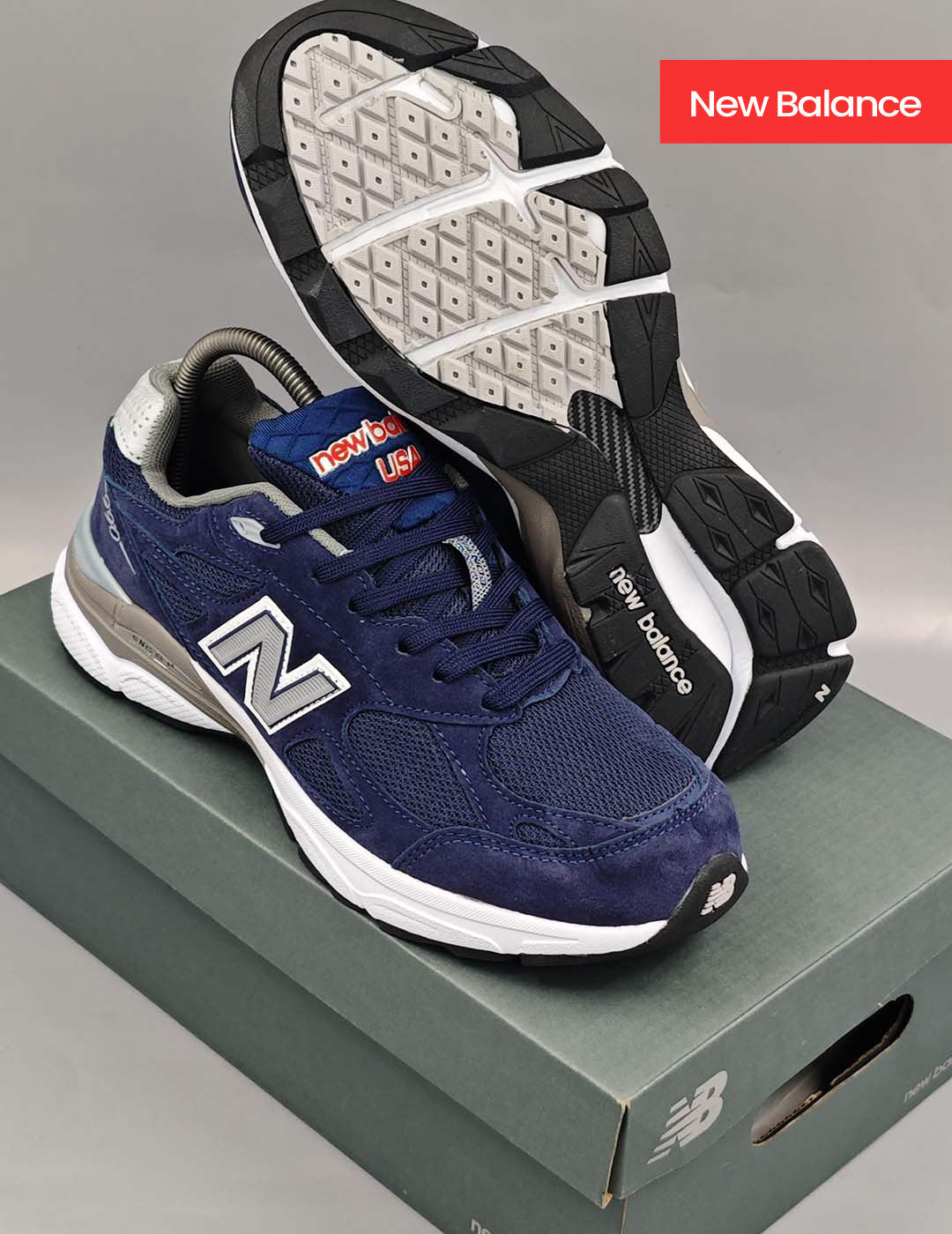 New Balance 990v3