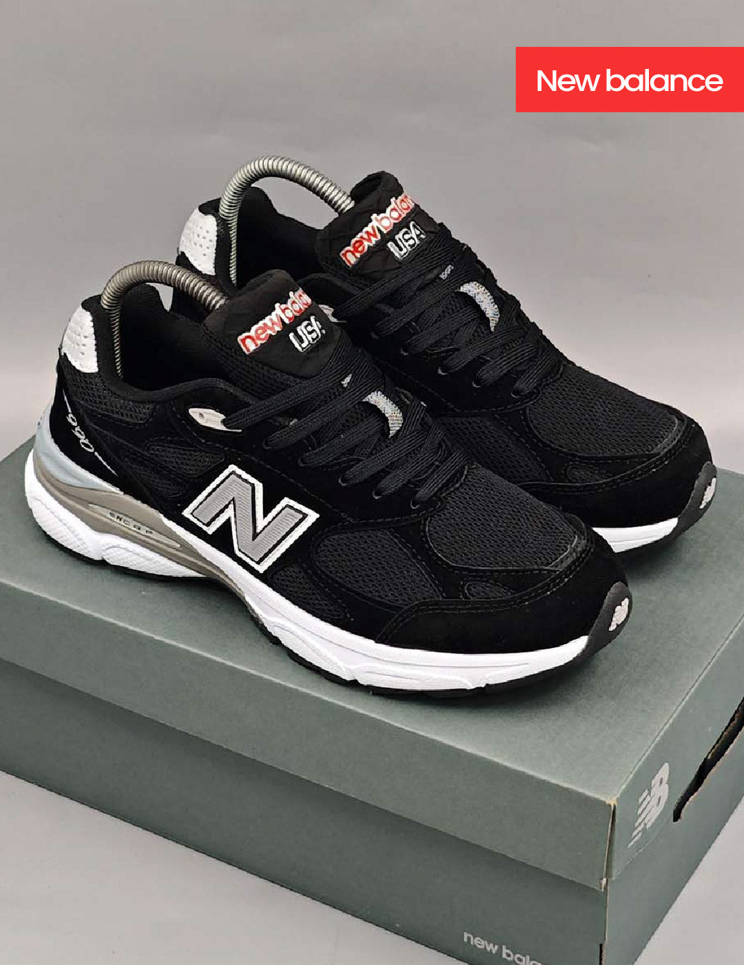 New Balance M990v3