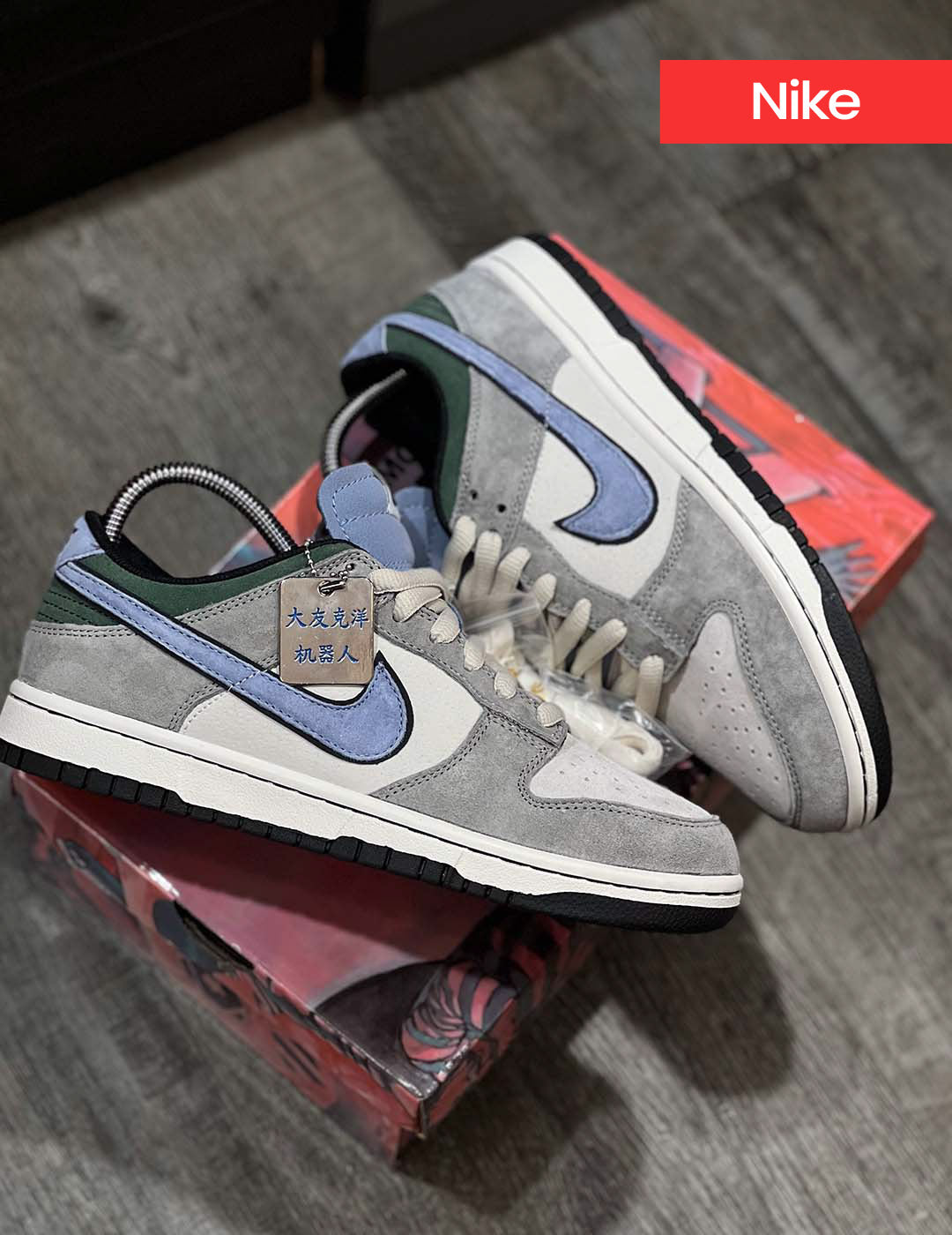 Nike SB Dunk Low x Otomo Katsuhiro