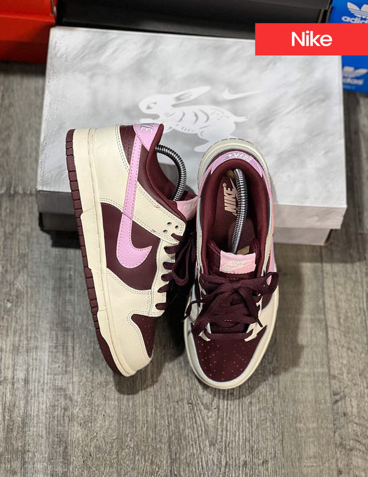 Nike SB Dunk Low San Valentín