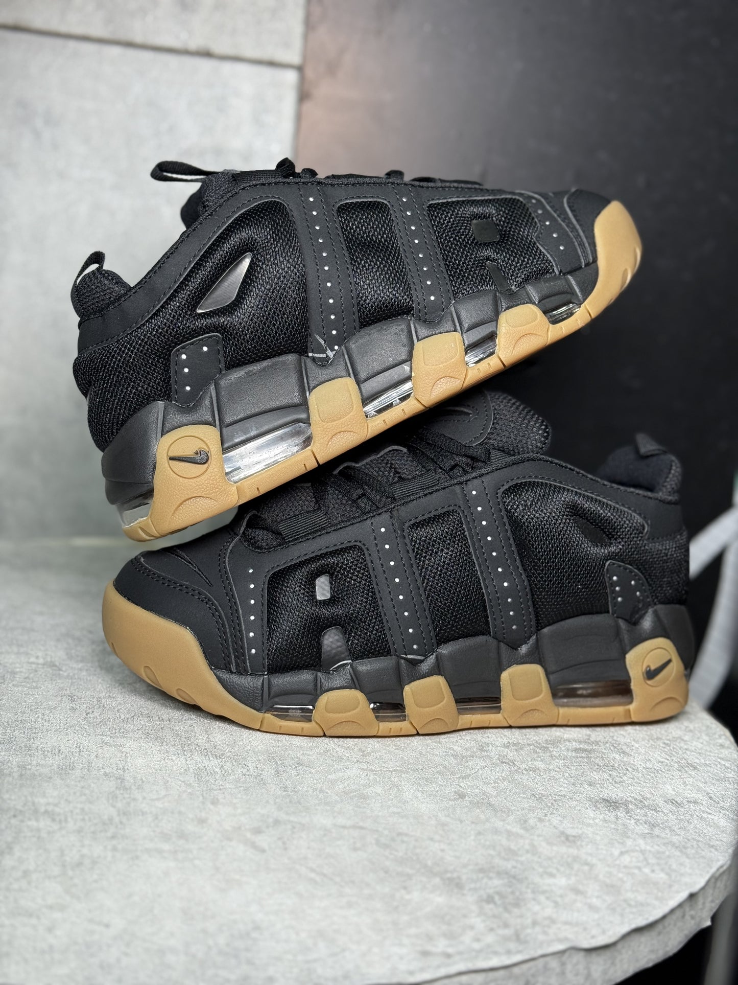 Nike Uptempo Low