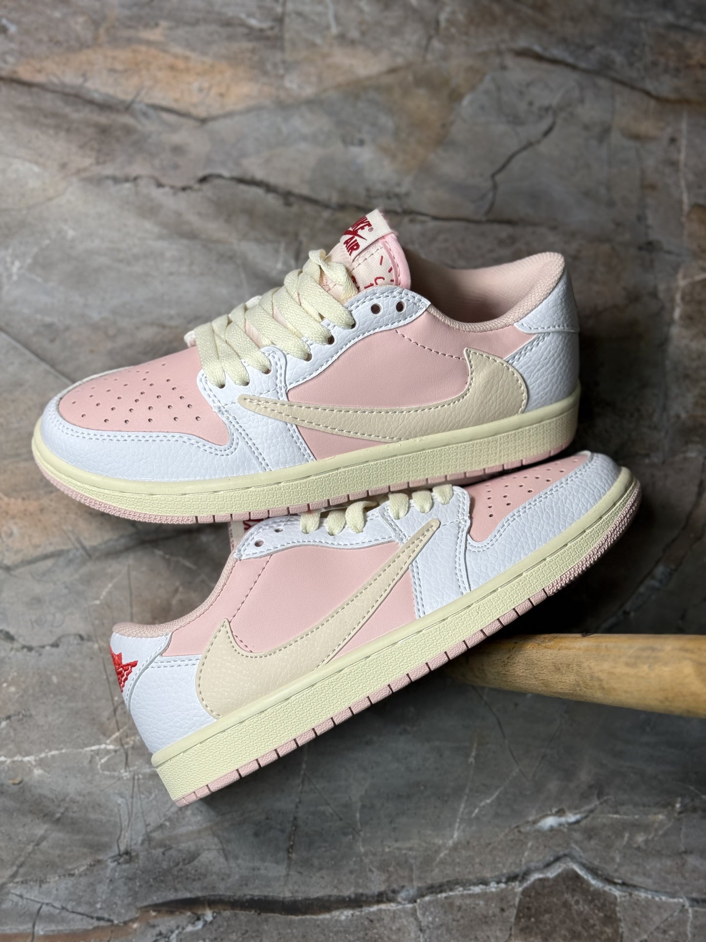 Nike Travis Scott Low