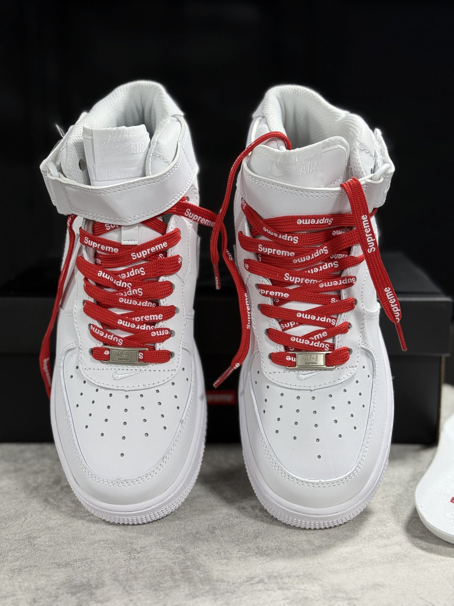 Air Force 1 x Supreme