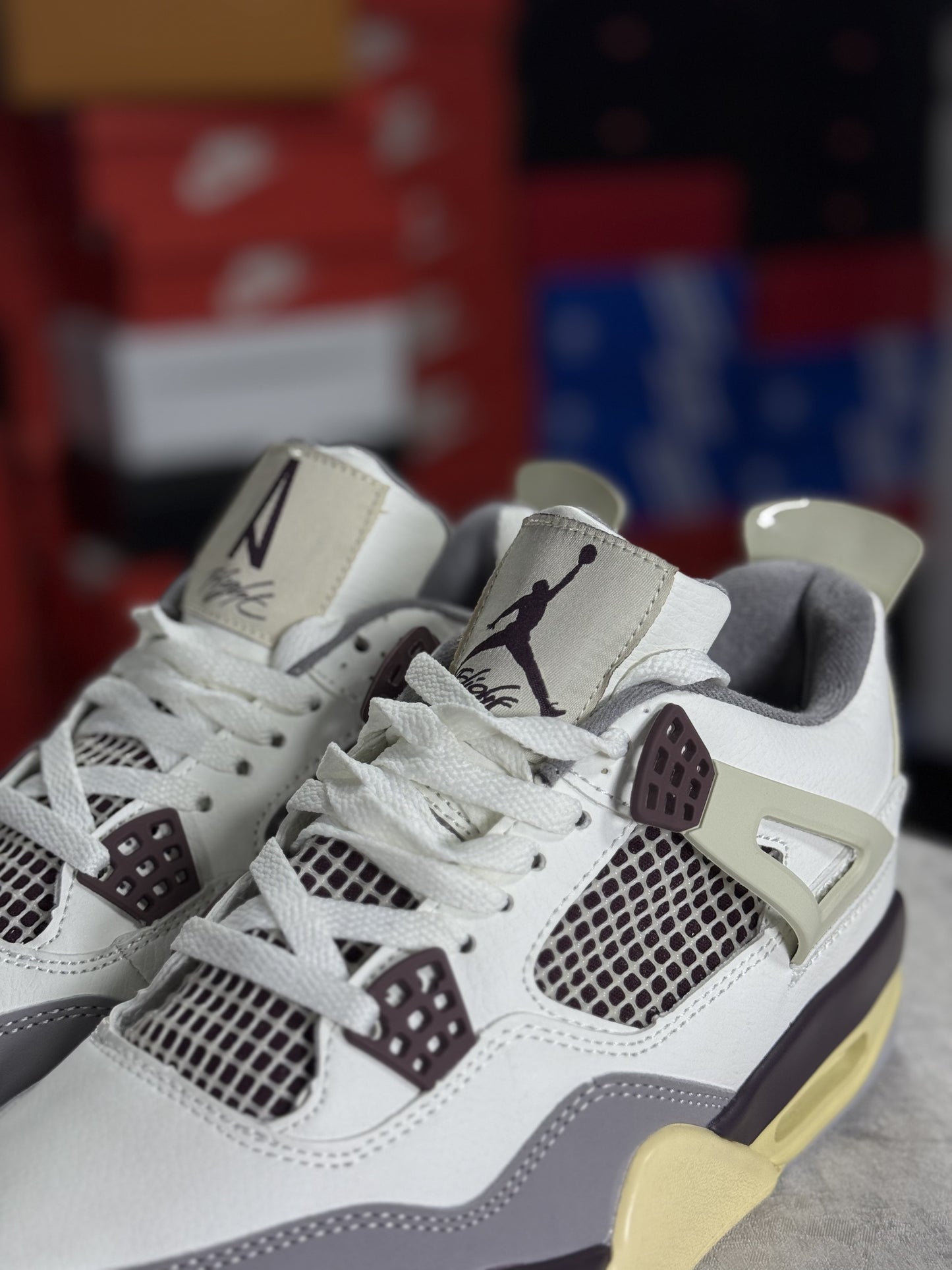 Jordan Retro 4 White