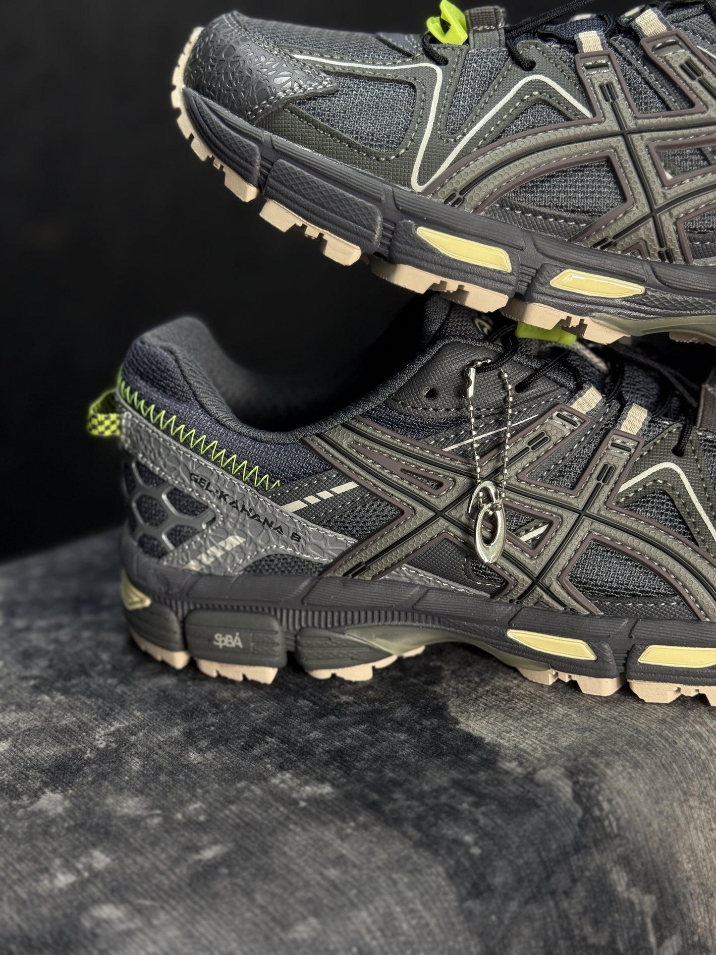 ASICS GEL-1090V2 o ASICS GEL-Sonoma 15-50.