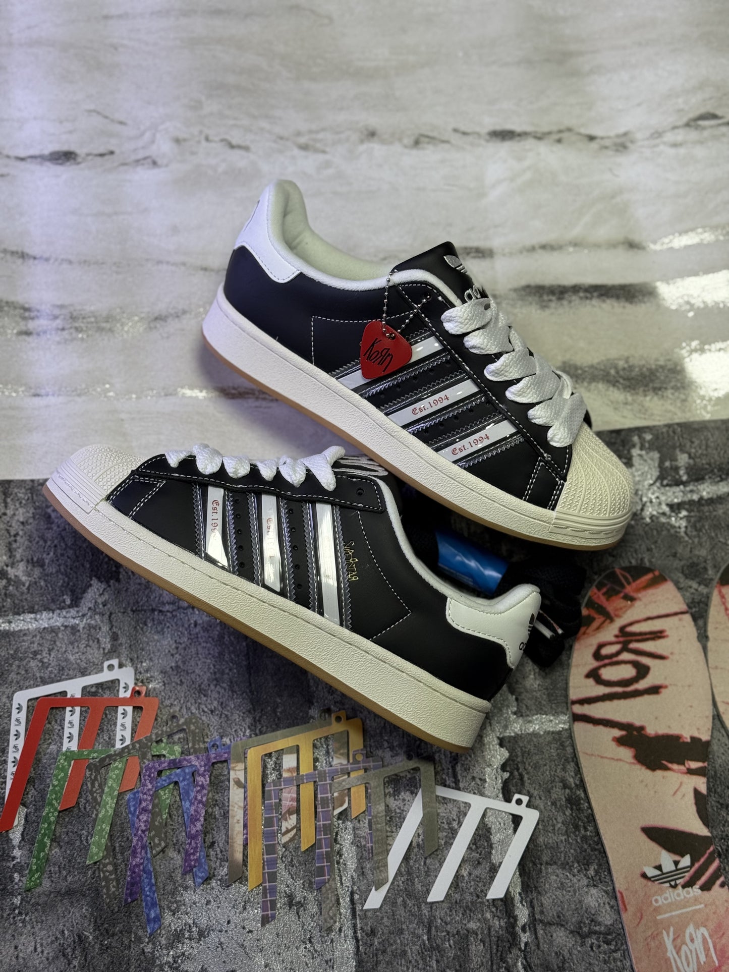 Adidas Korn