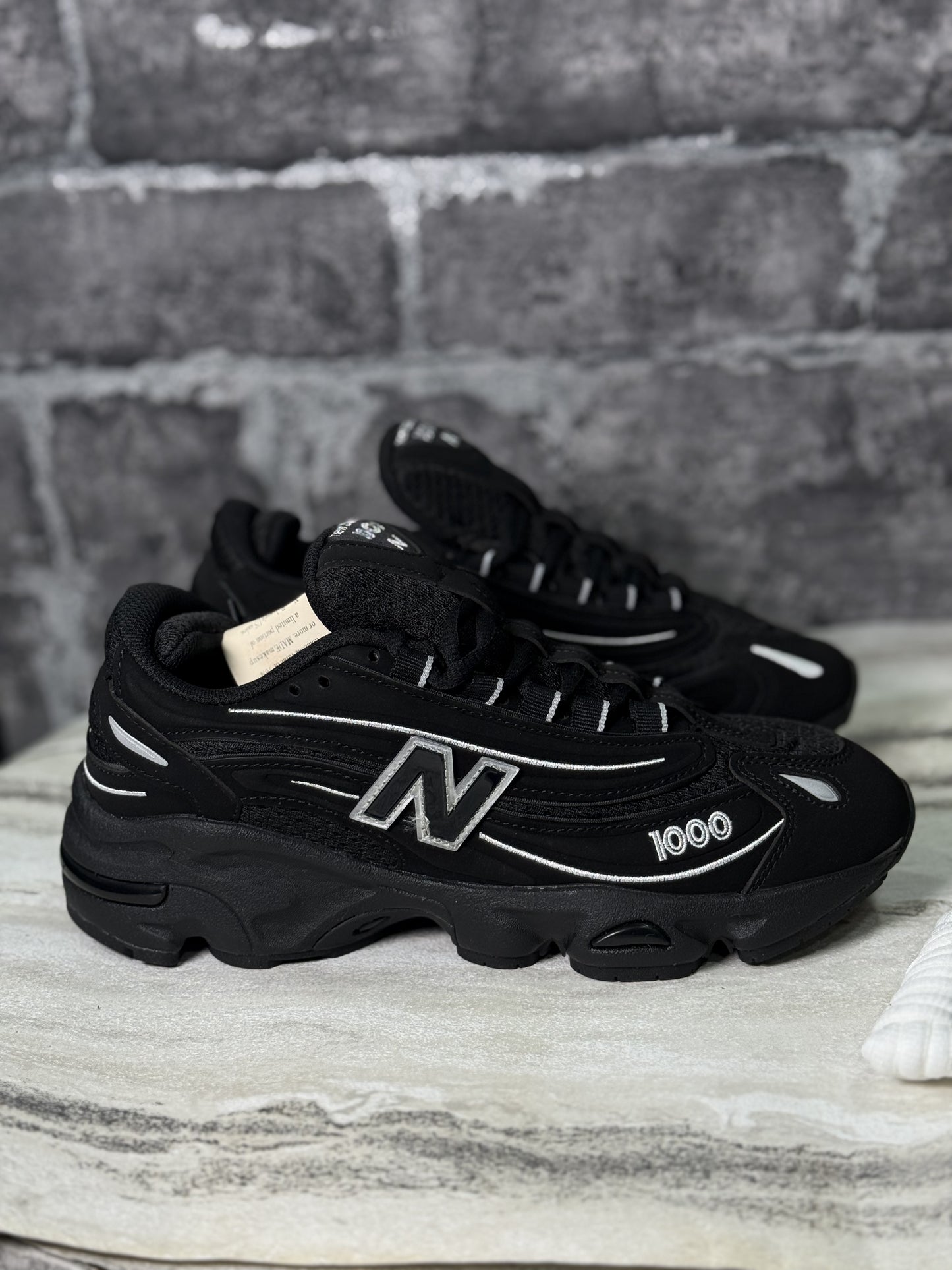 New Balance 1000