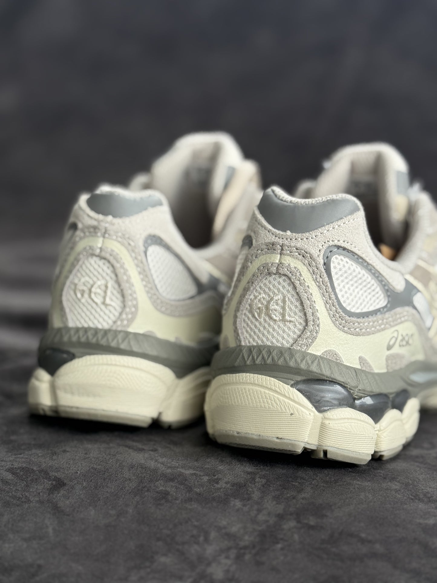 ASICS Gel-NYC Beige – Retro Runner Streetwear