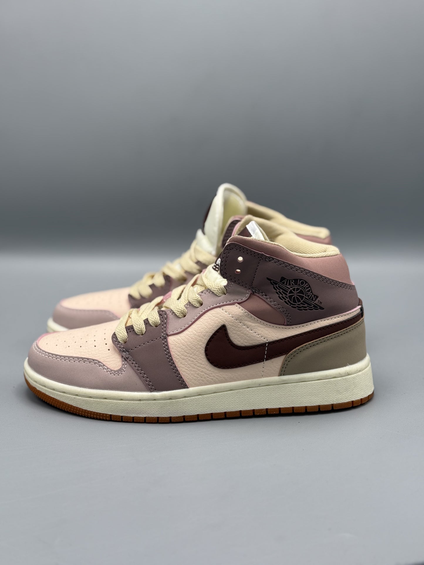 Nike Jordan Retro 1
