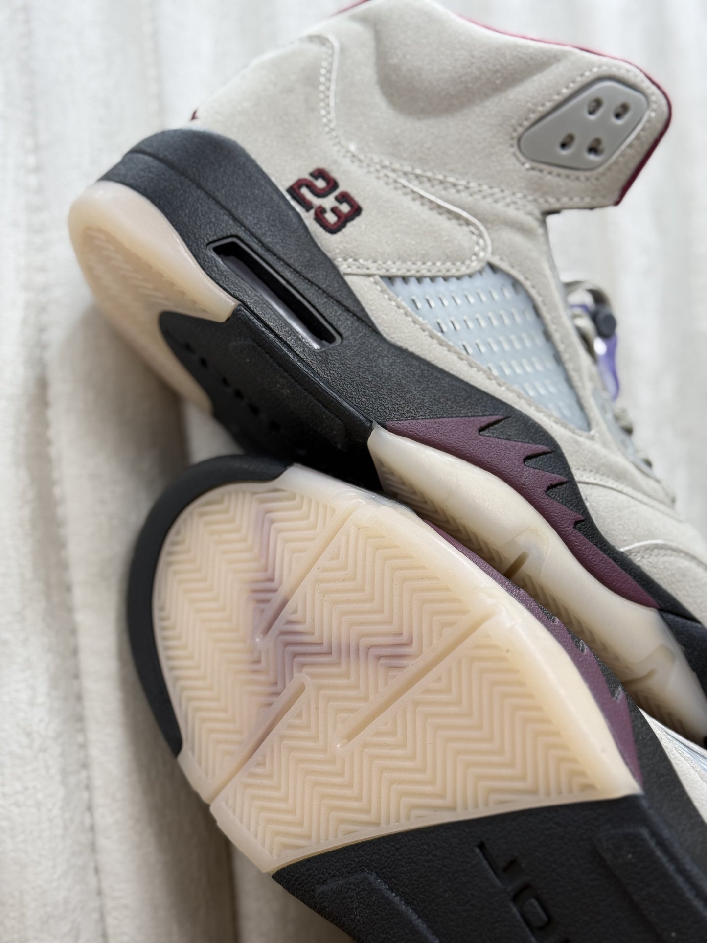 Air Jordan 5 Retro “Burgundy” (2023)