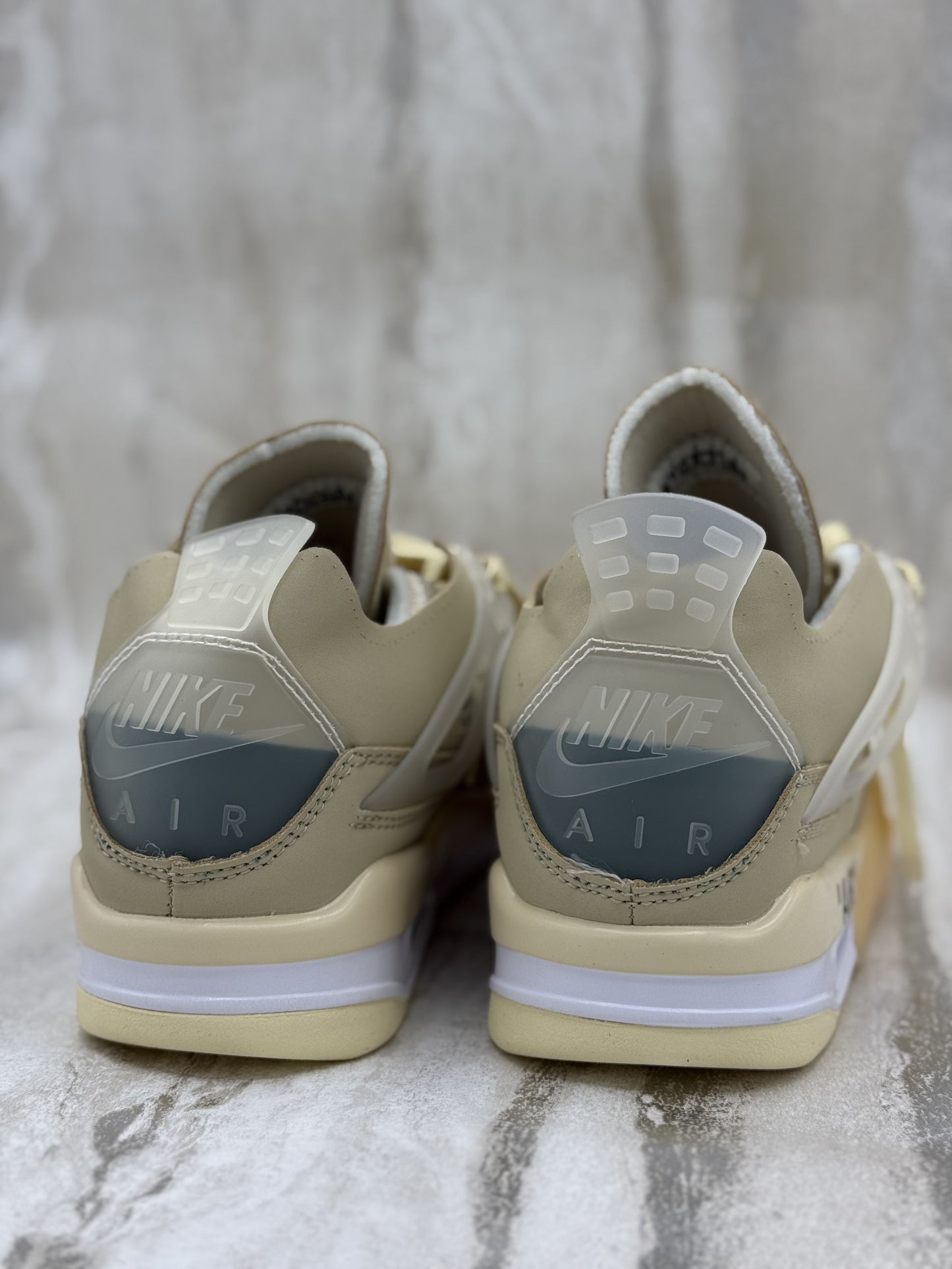 Jordan Retro 4