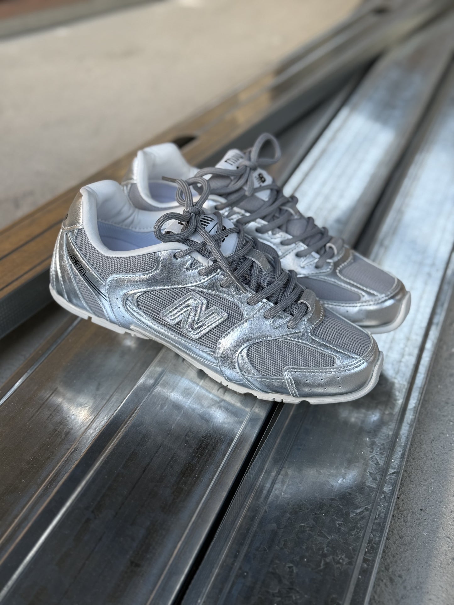 New Balance 1906R
