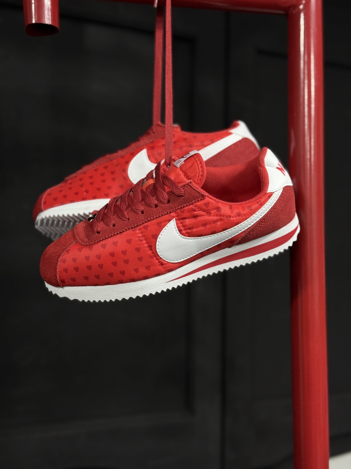 Nike Cortez San Valentin