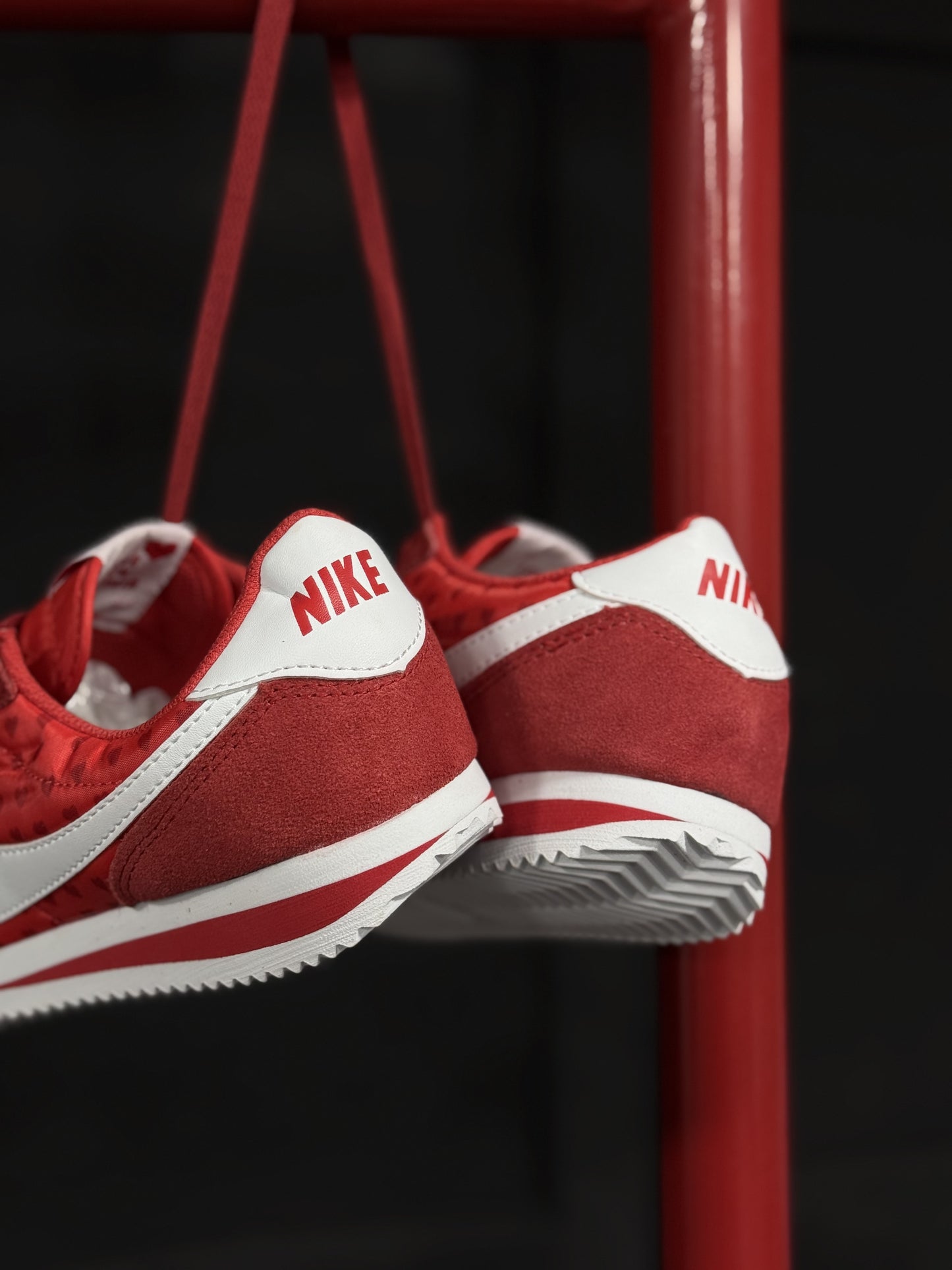 Nike Cortez San Valentin