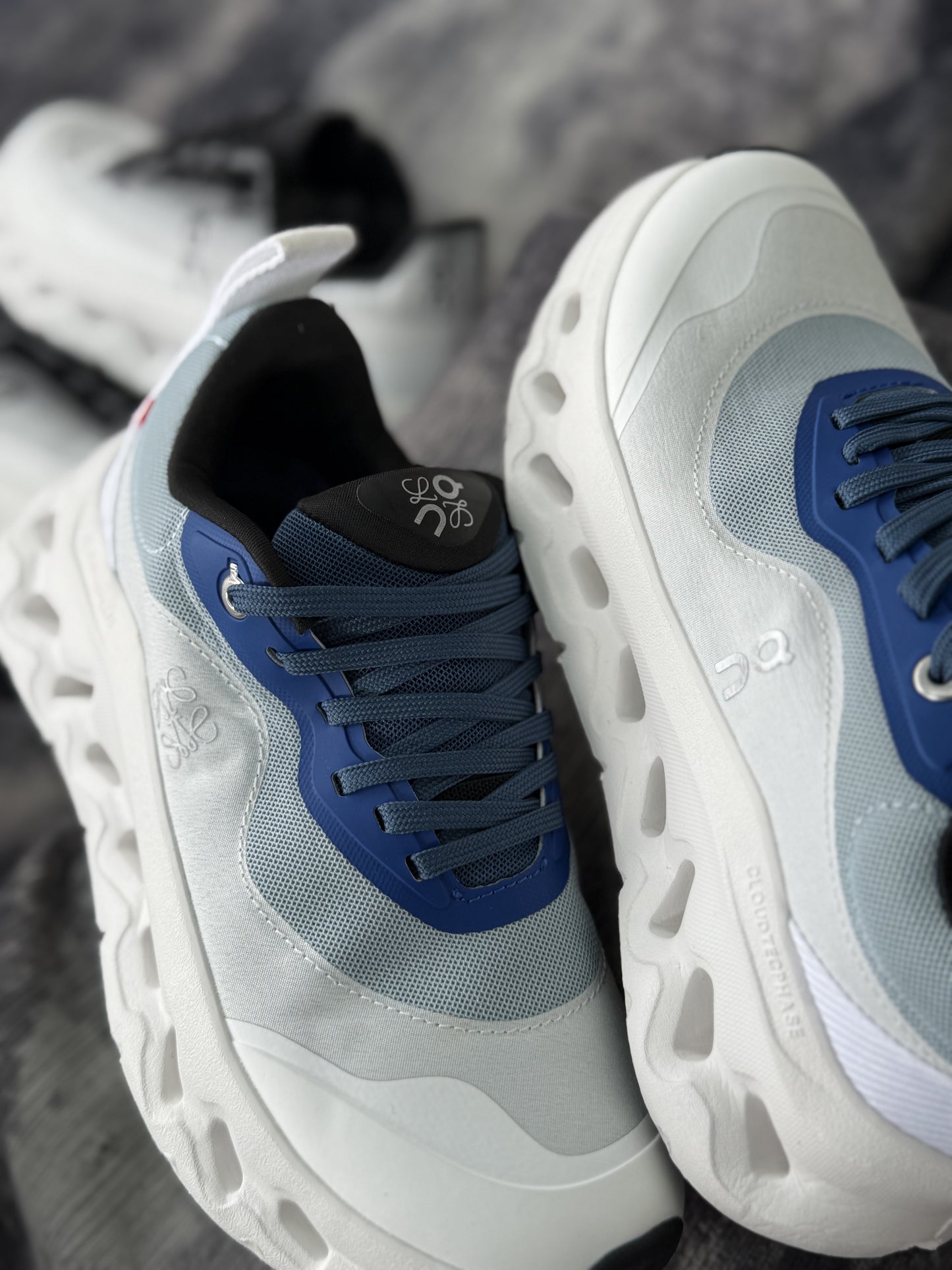 On Running Cloudtilt 2 LOEWE Blue White