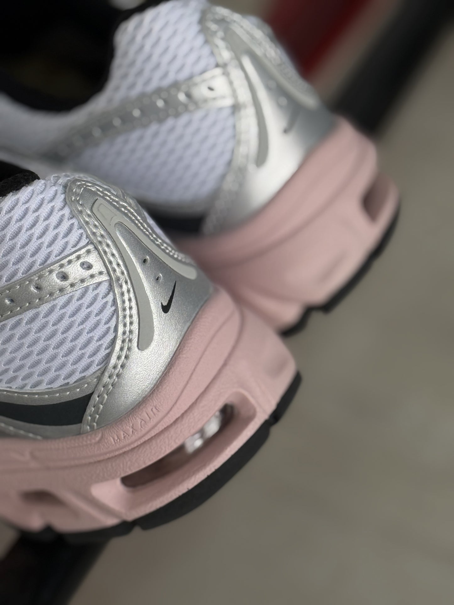 Air Max Moto 2K Pink