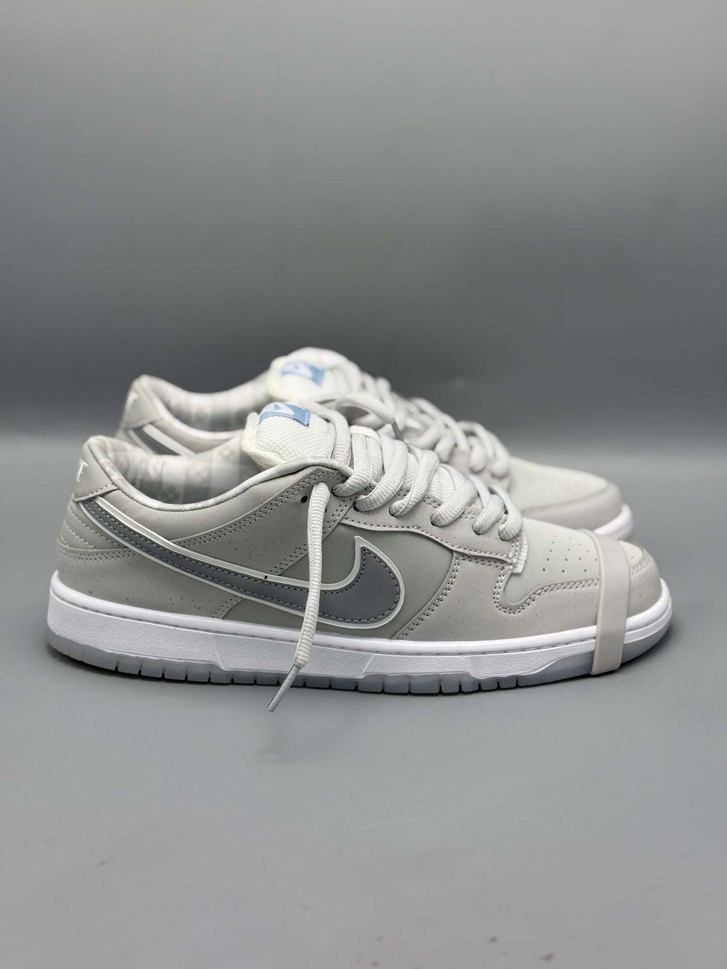 Nike Dunk Low White Lobster