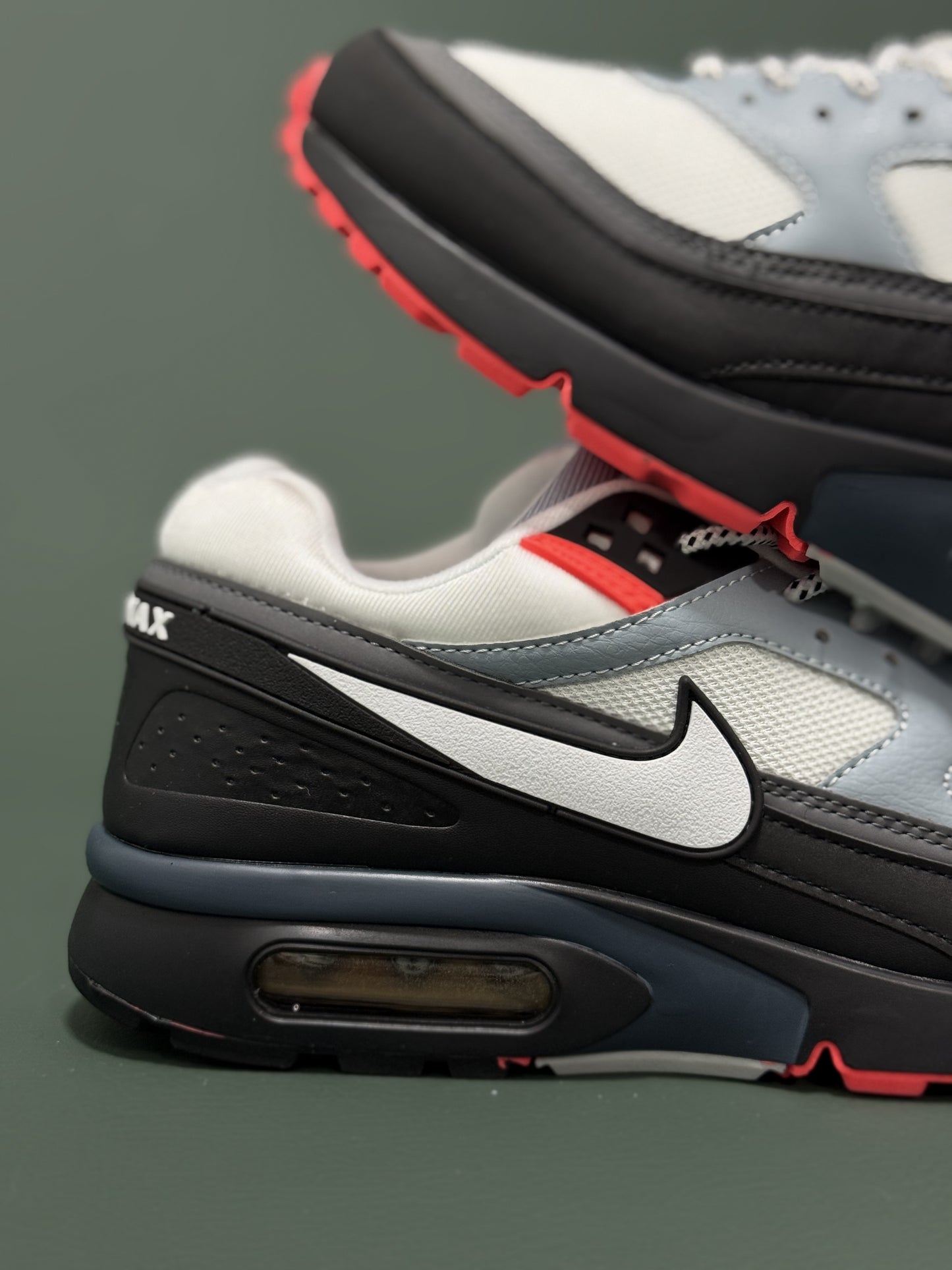 Nike Air Max BW – White/Black/Red
