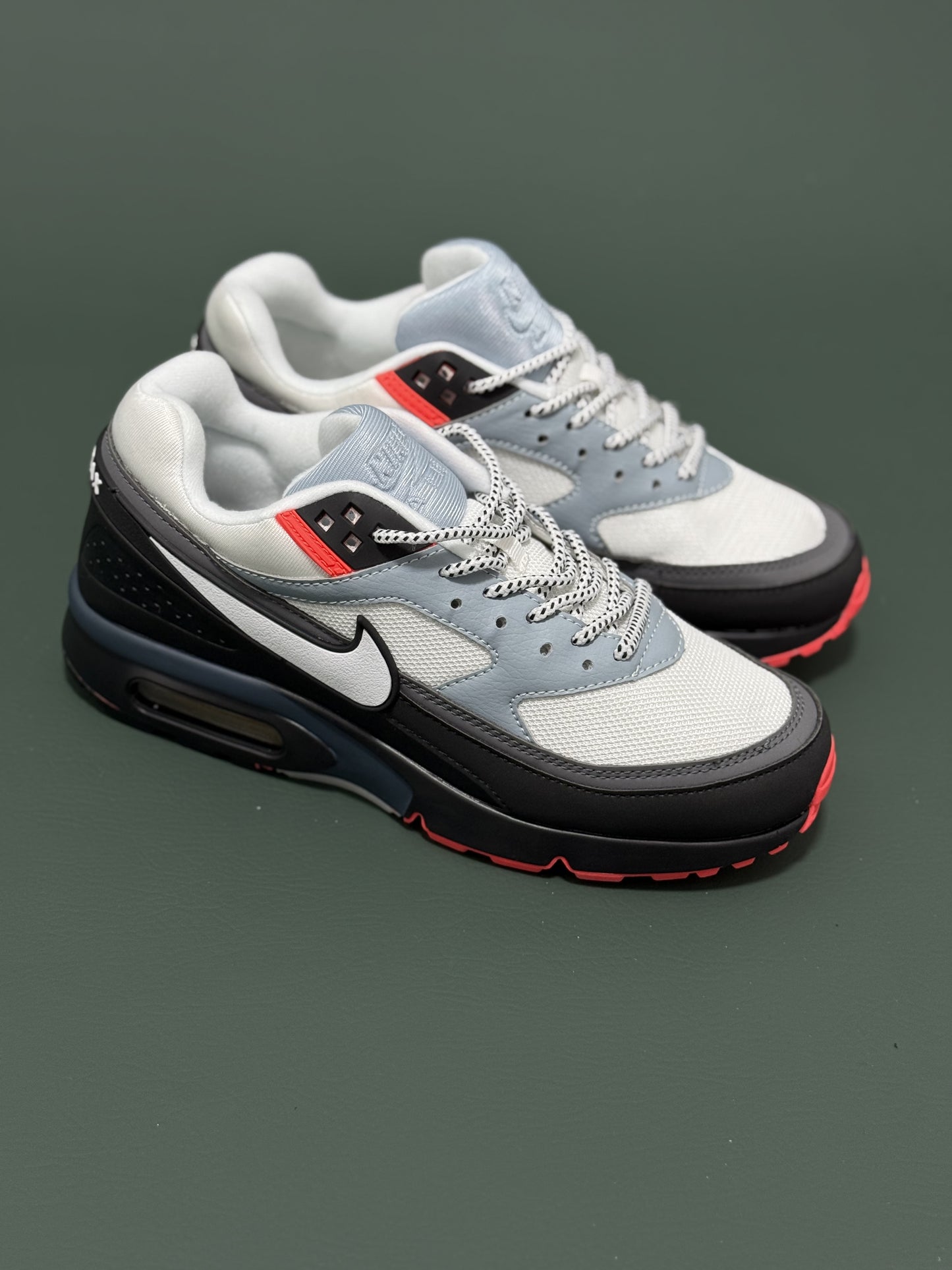 Nike Air Max BW – White/Black/Red