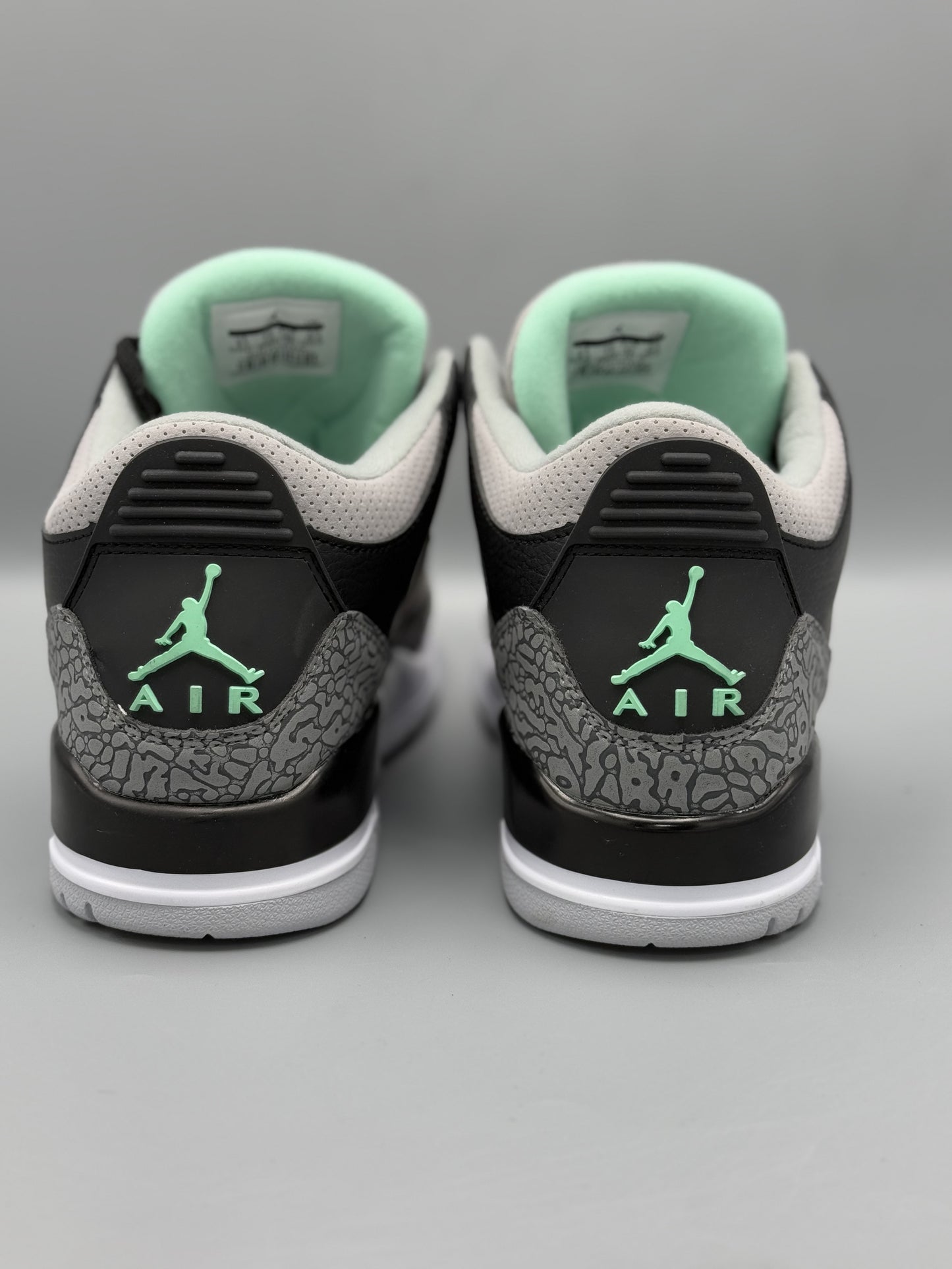 Jordan 3 Retro