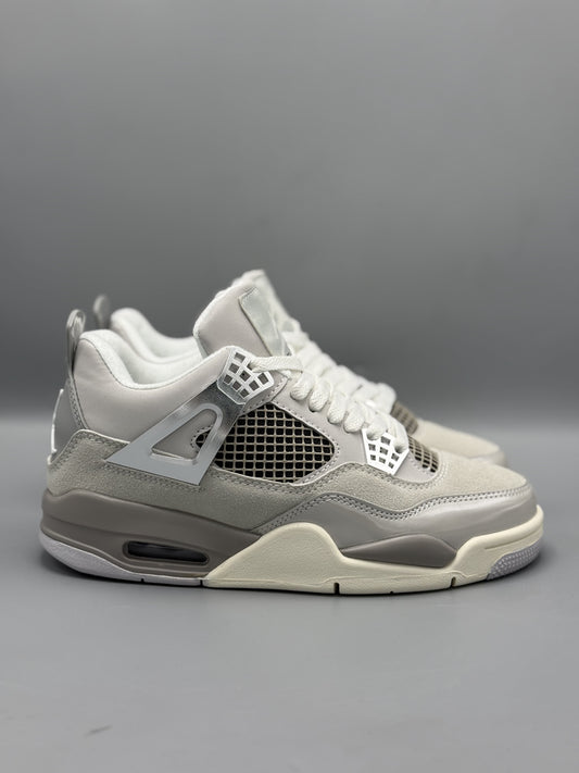 Jordan Retro 4