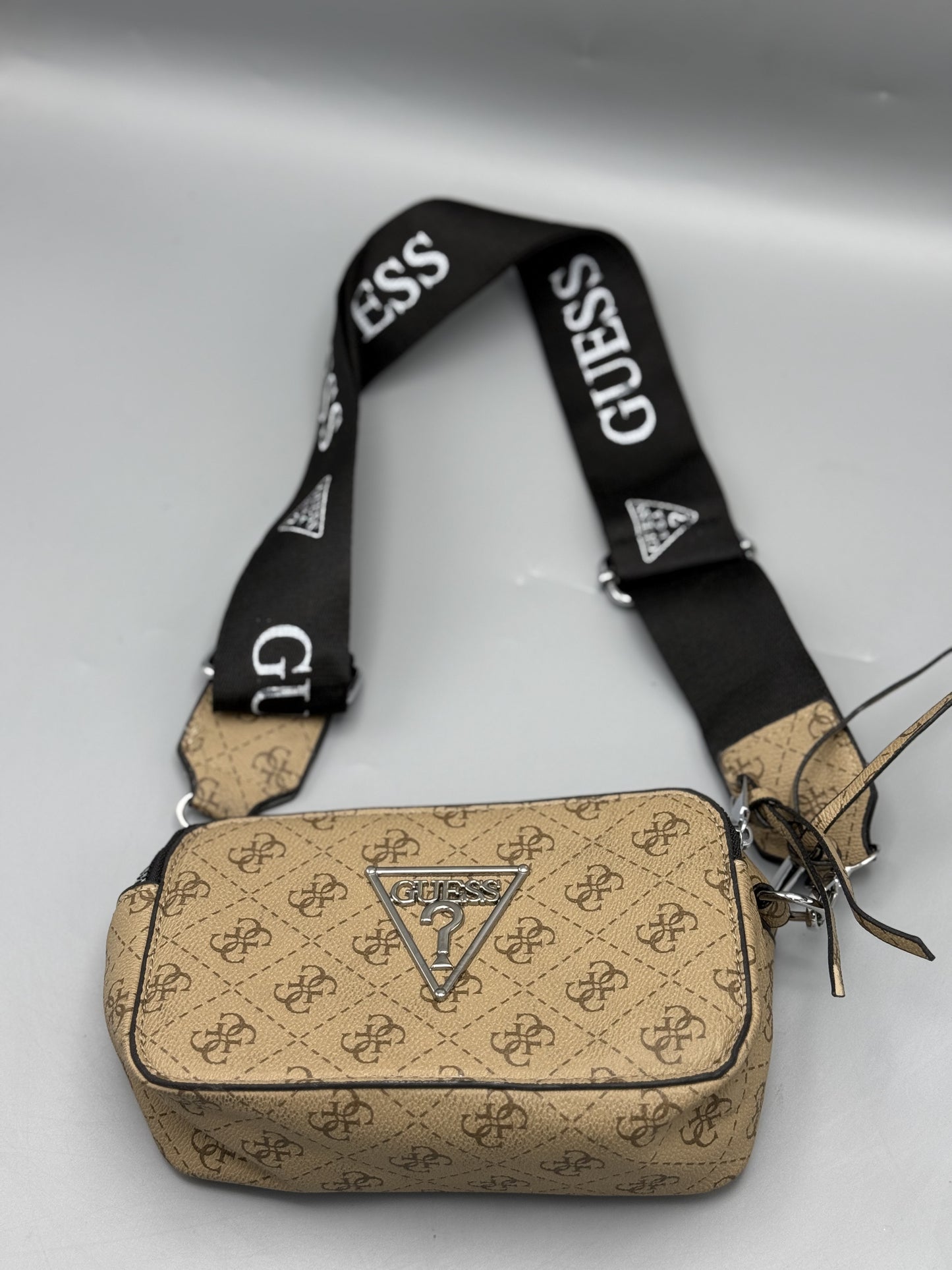 Bolso Guess