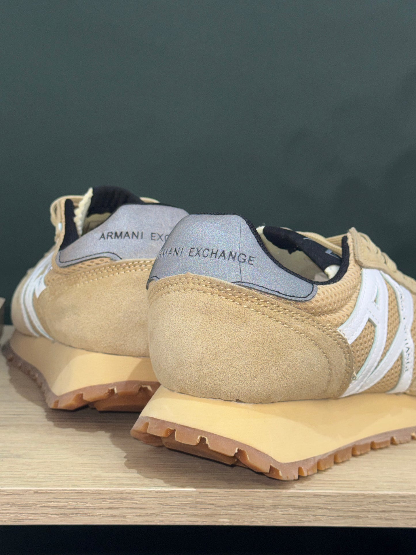 Armani Exchange Arena/Beige