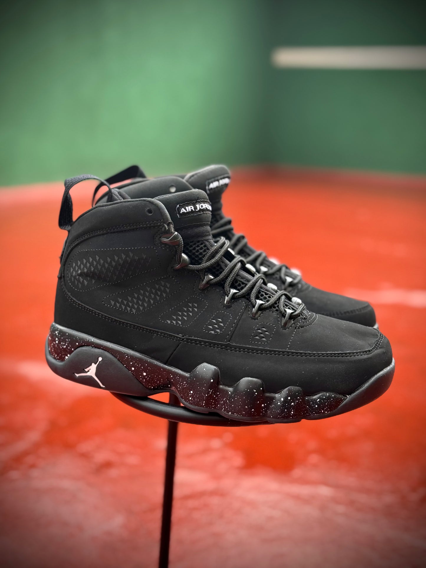 Jordan Retro 9