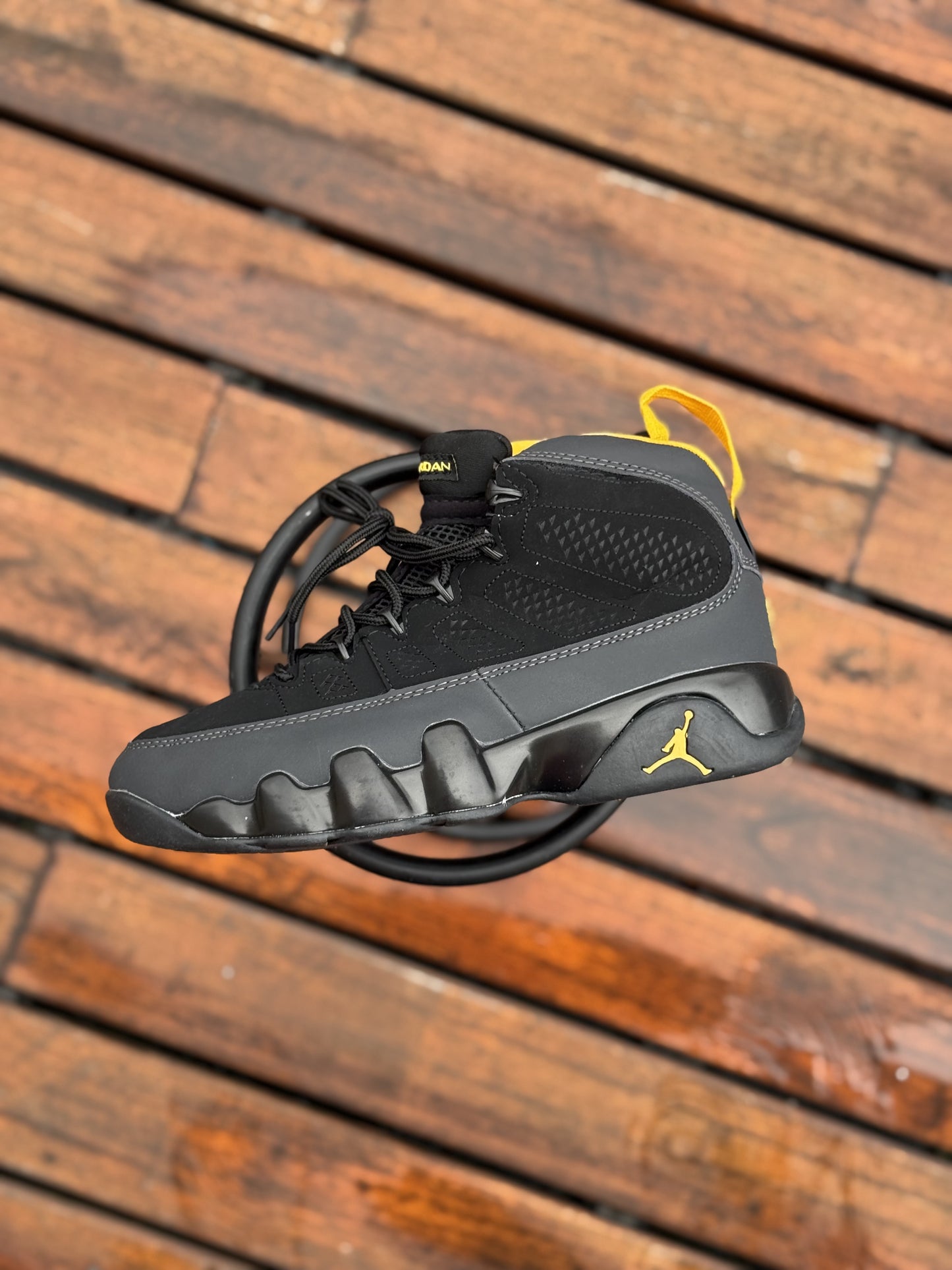 Jordan Retro 9