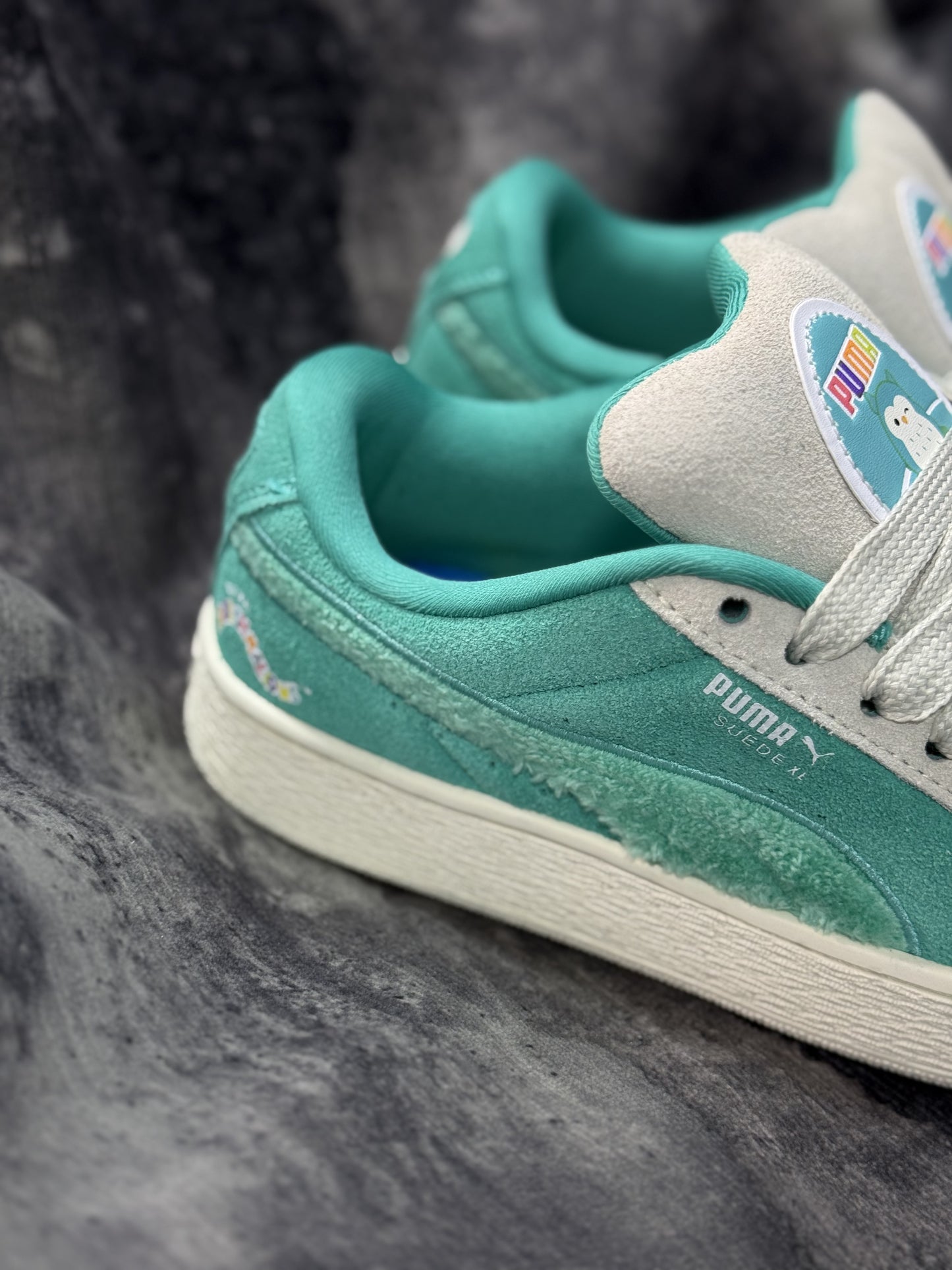 Puma x The Smurfs Suede, una colaboración especial entre Puma y Los Pitufos (The Smurfs).