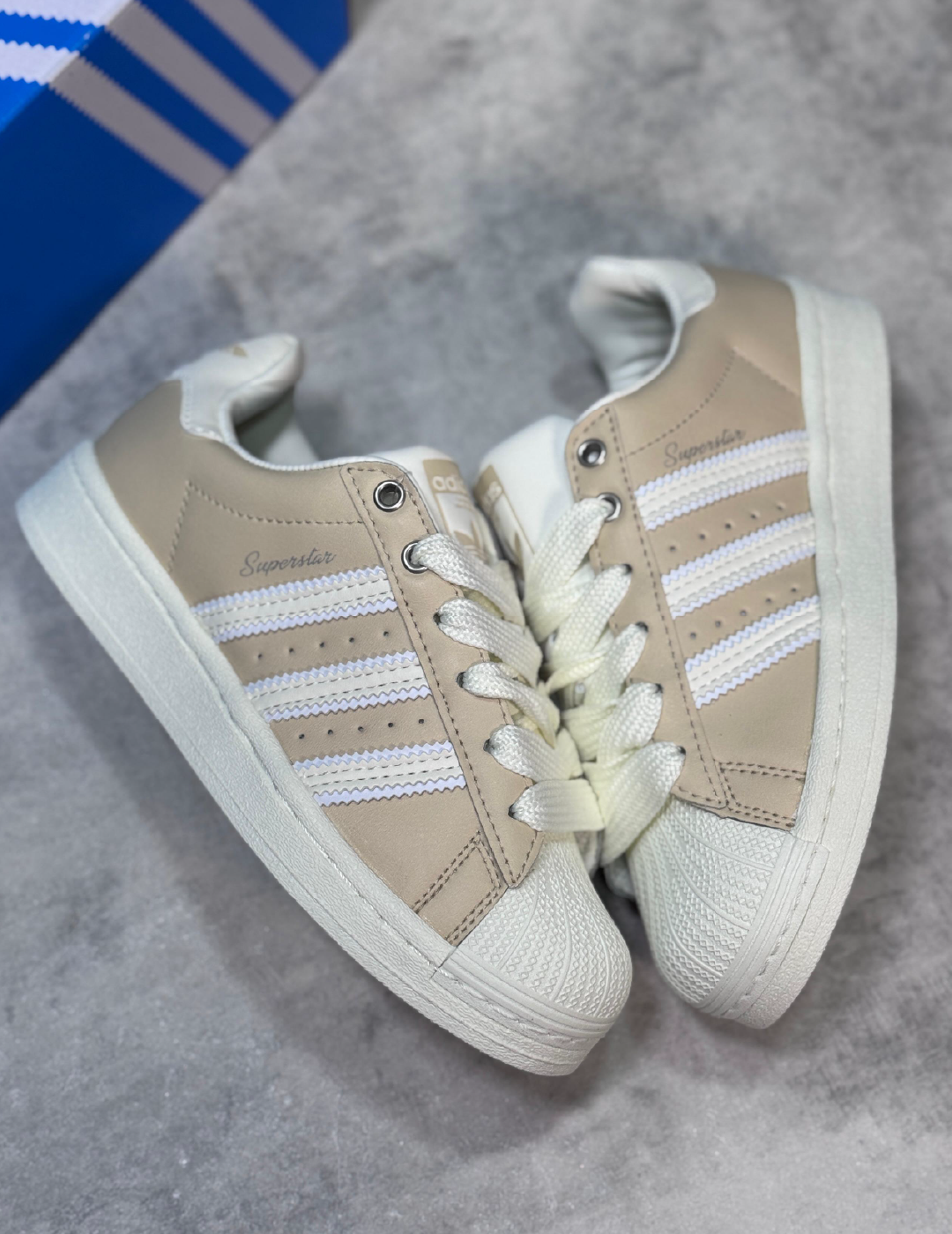 Adidas Súper Star Wonder Beige