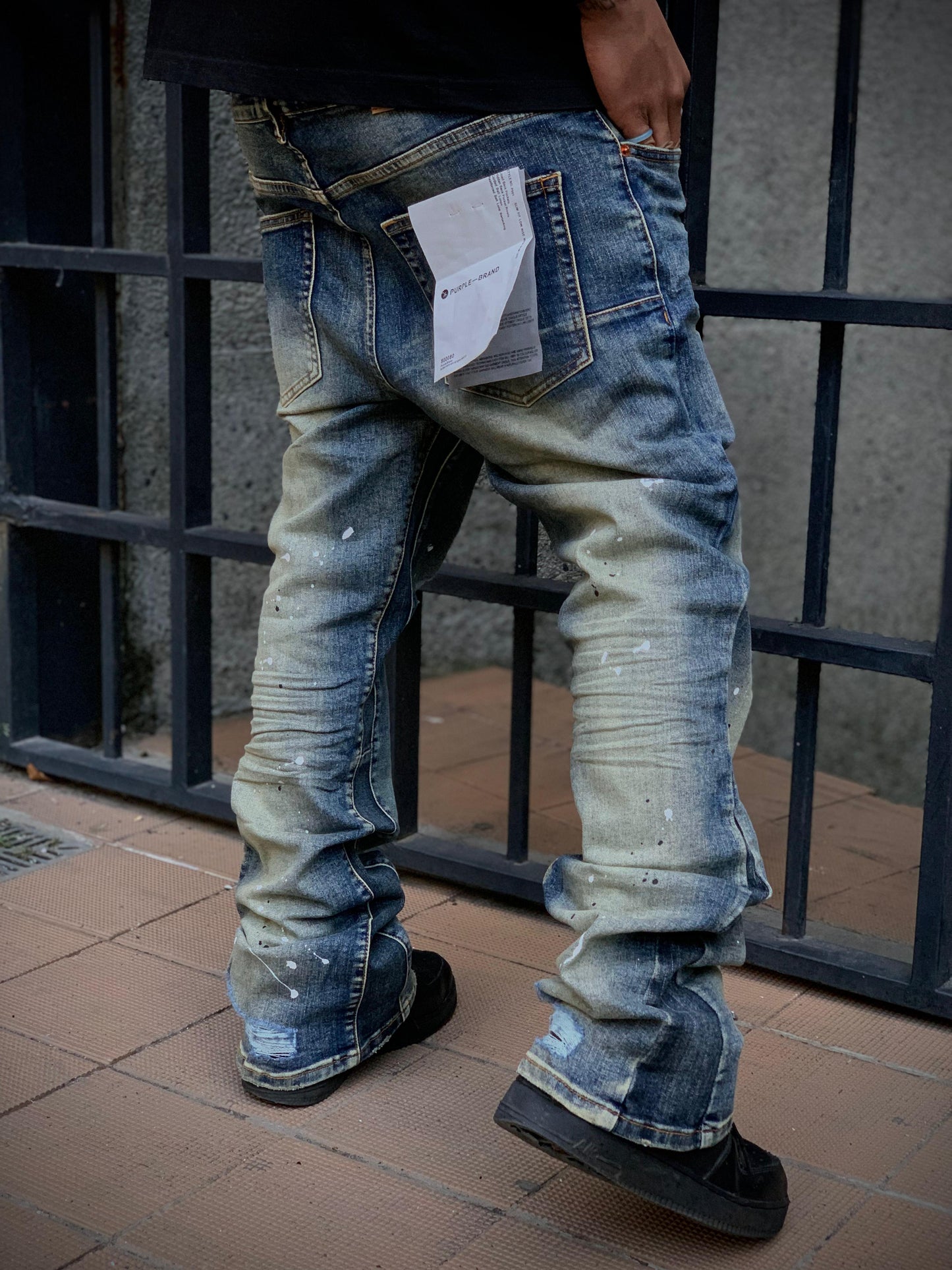 Jean tie-dye en tonos azul