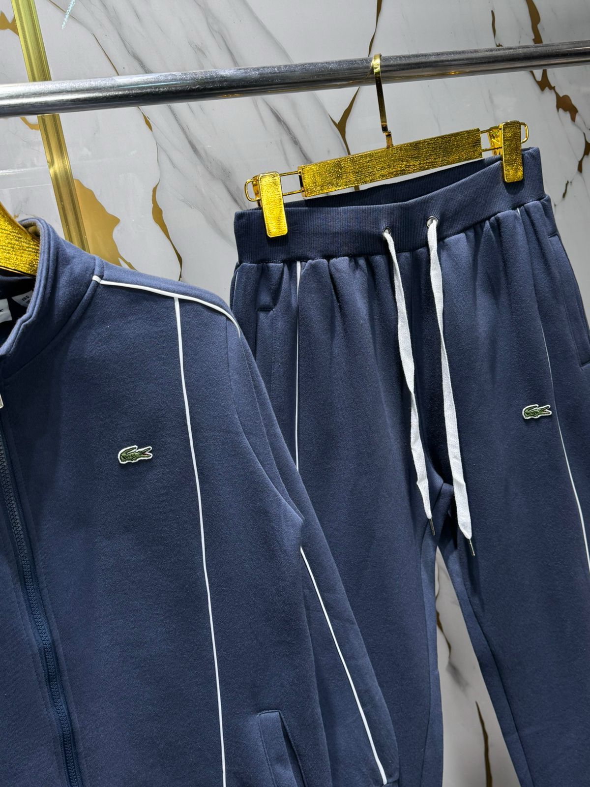 Conjunto deportivo Lacoste