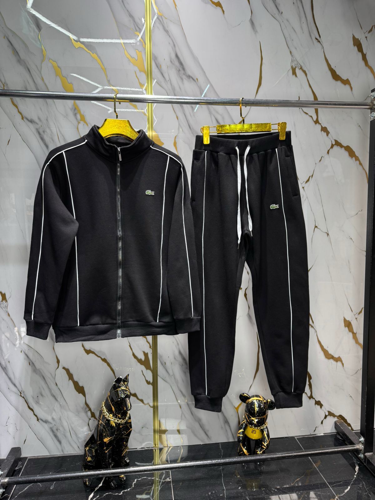 Conjunto deportivo Lacoste