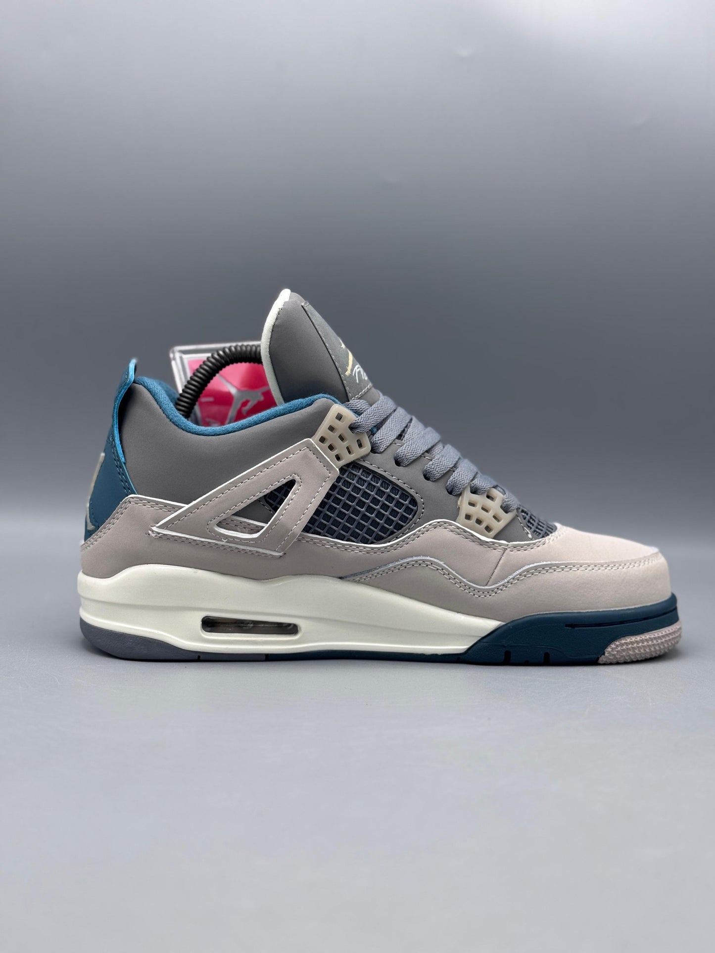 Air Jordan Retro 4 Snorlax