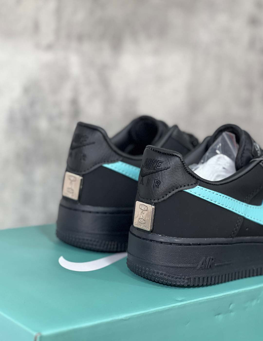 Nike Air Force 1 Tiffany