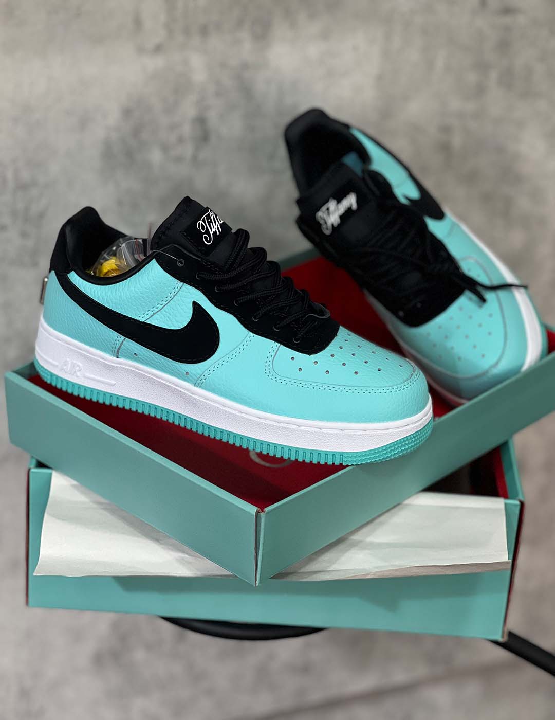 Nike Air Force 1 Tiffany