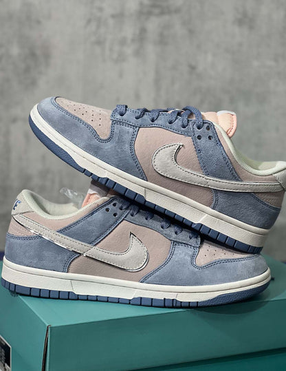 Nike SB Dunk Low Rosa