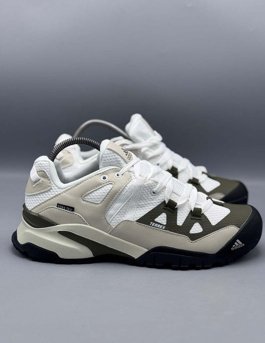 Adidas Terrex AX2S
