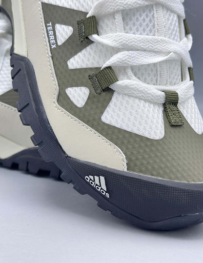 Adidas Terrex AX2S